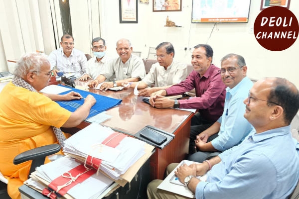शिक्षा मंत्री के साथ शैक्षिक महासंघ की वार्ता, गतिरोध समाप्त हुआ तो आंदोलन किया स्थगित