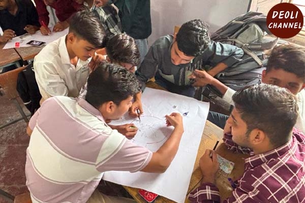 महाविद्यालय में नशा मुक्ति कल, युवा शक्ति का संकल्प विषय पर पोस्टर प्रतियोगिता आयोजित