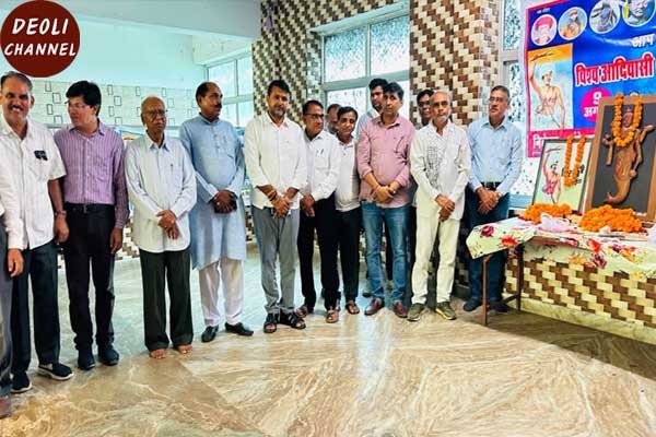 आदिवासी समाज ने विश्व आदिवासी दिवस मनाया 