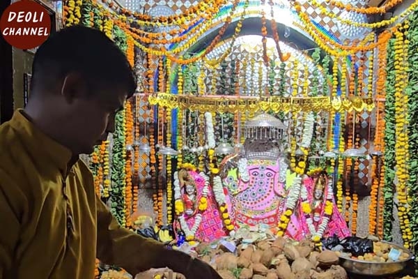 बोरड़ा गणेश जी के यहां गणेश चतुर्थी पर उमड़ी श्रद्धालुओं की भीड़, लगा विशाल मेला