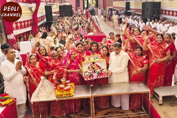 जैन मंदिर में शान्ति सिन्धु व्यक्तित्व परिचर्चा का शुभारम्भ